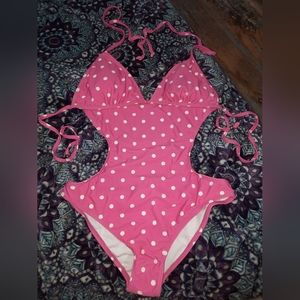 One peice bathing suit